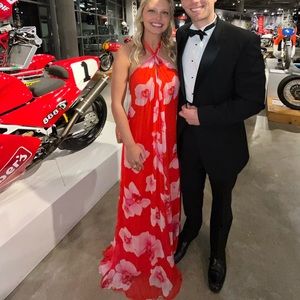 Donna Chiffon Halter Gown